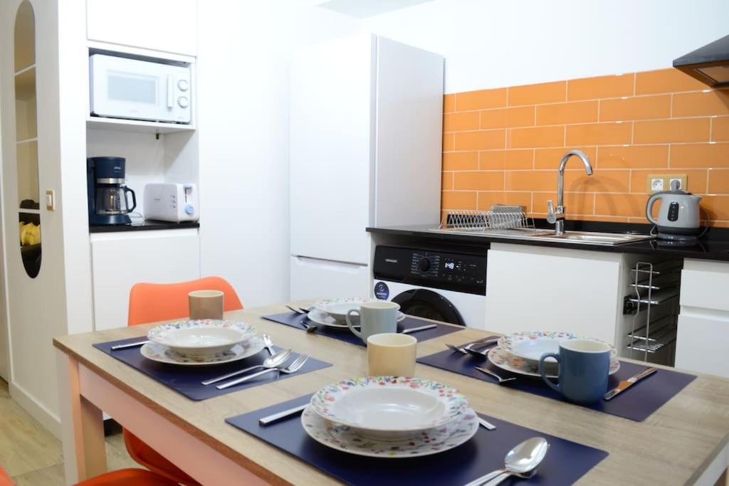 Casa En Alquiler Vacacional En Alcalá de Henares Extérieur photo