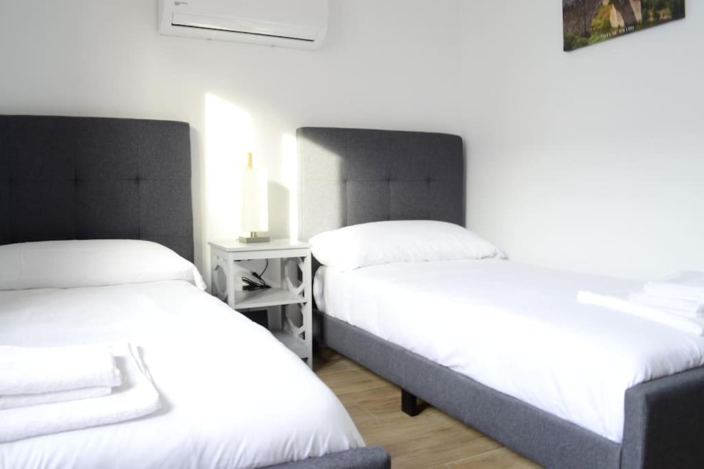 Casa En Alquiler Vacacional En Alcalá de Henares Extérieur photo